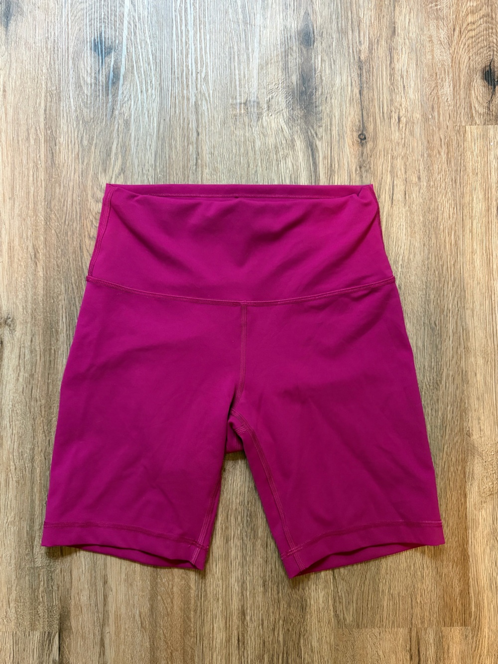 lululemon Wunder train Fuchsia Bike Shorts